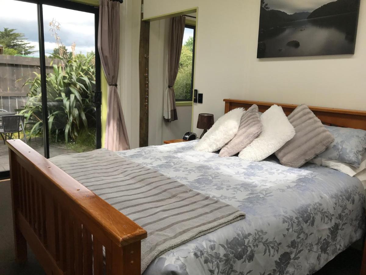River Retreat Hotell Coalgate Eksteriør bilde